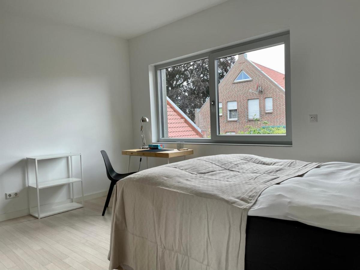 Ruhiges Und Schoenes Zimmer Nr 1 In Leer Nuettermoor Nuttermoor Exterior foto